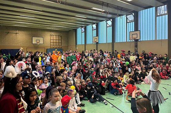 Karnevalsfeier an der PETRIschule