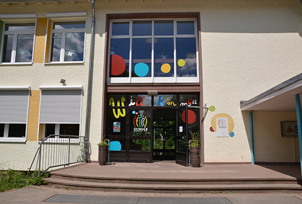 Räume und Gelände der PETRIschule